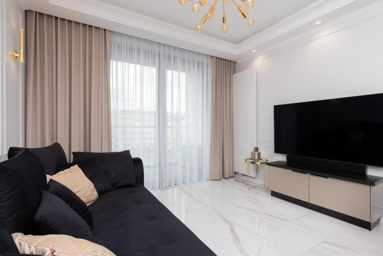 Plac Unii Apartment Gdynia Srodmiescie By Renters Prestige Екстериор снимка