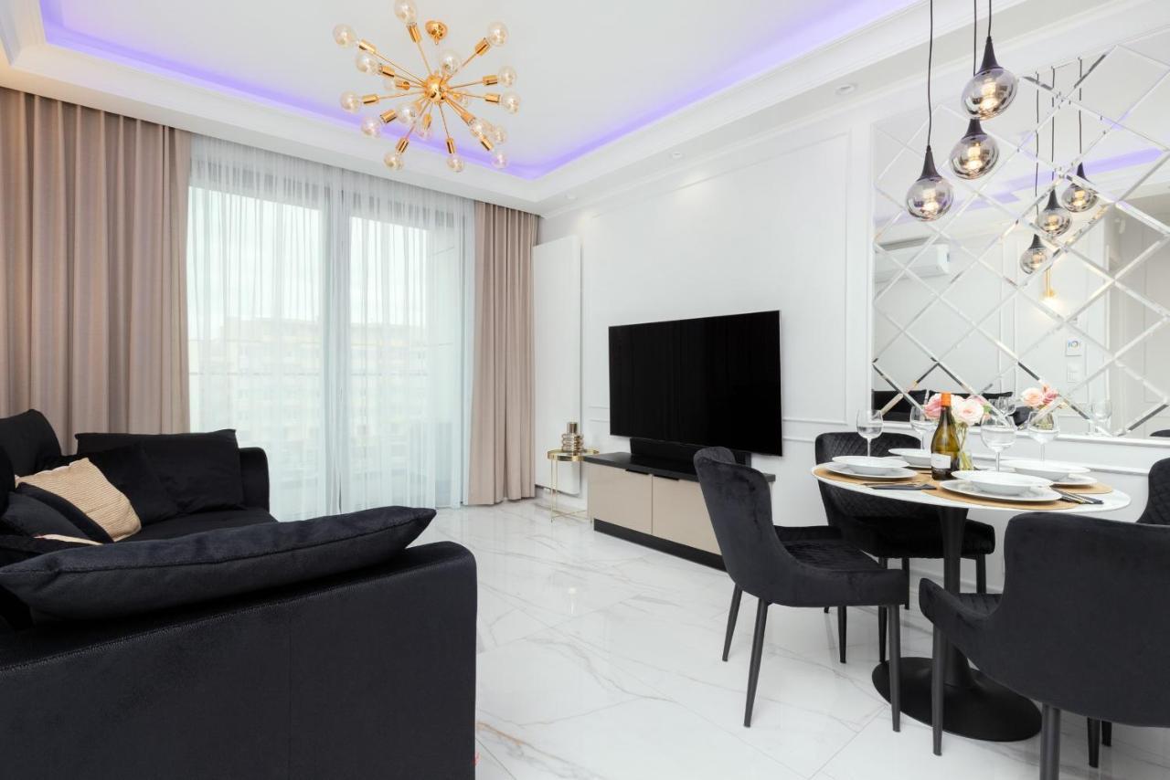 Plac Unii Apartment Gdynia Srodmiescie By Renters Prestige Екстериор снимка